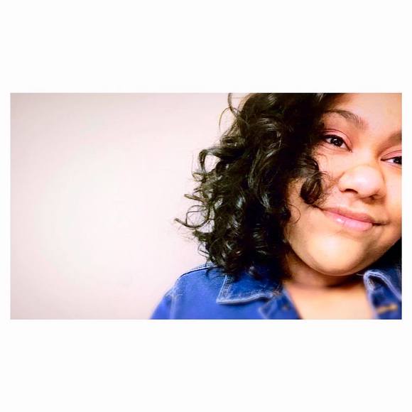 Meet your Posher, Jackie - Picture 1 of 1